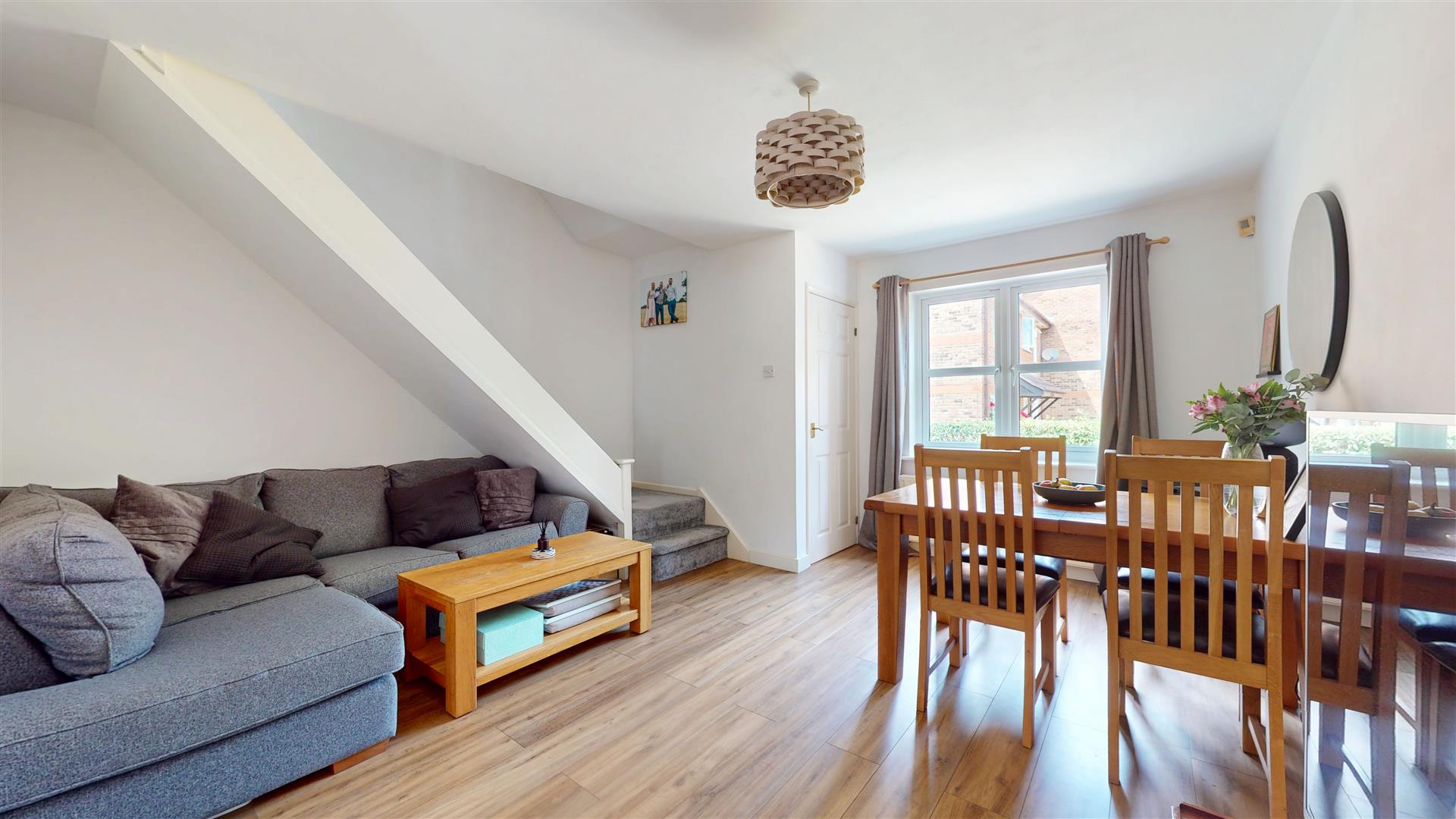 2 bed property in Boxberry Gardens, Milton Keynes
